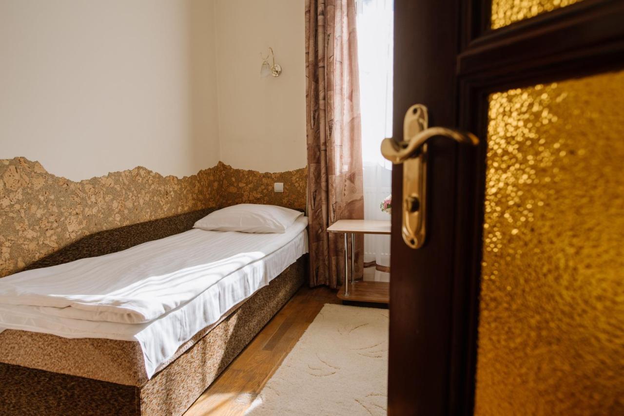 Villa Viktoriya Hotel 트루스카베츠 외부 사진