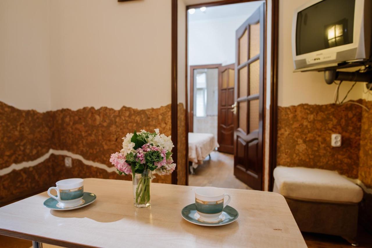Villa Viktoriya Hotel 트루스카베츠 외부 사진