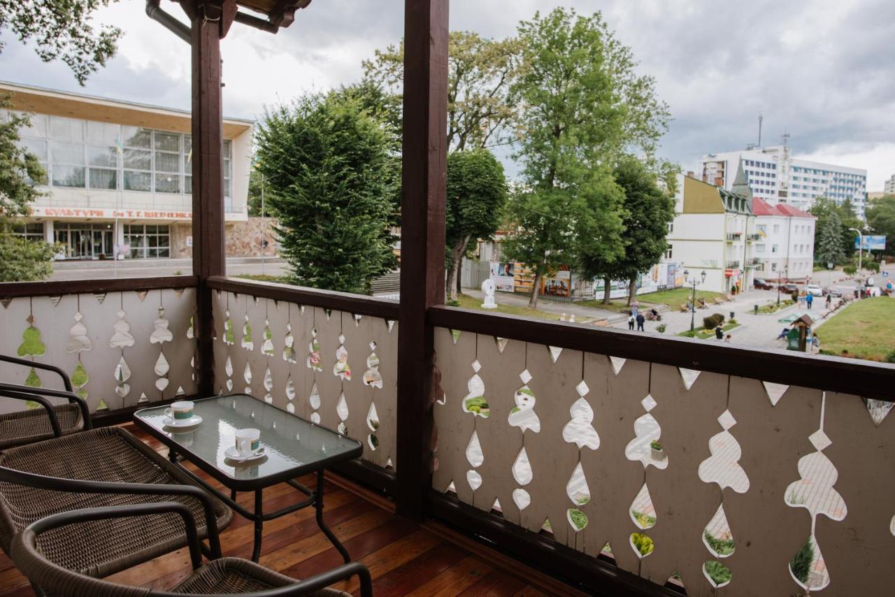Villa Viktoriya Hotel 트루스카베츠 외부 사진